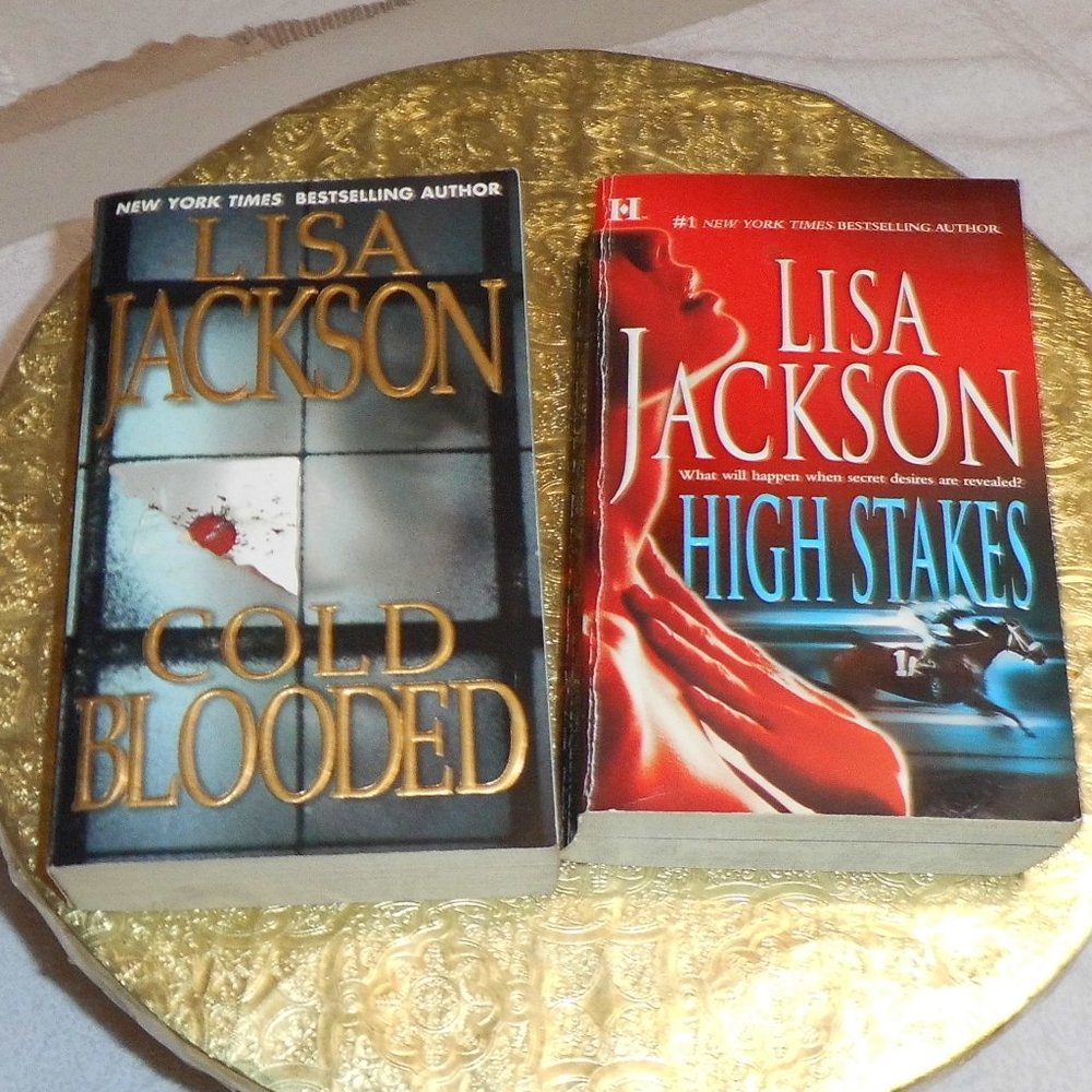 Books - (set/2) "Cold Blooded" & "High Stakes"